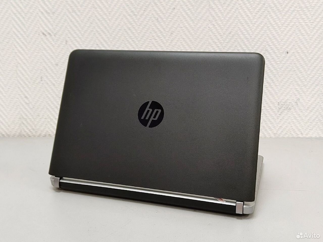 Нотбук HP Core i3-6100U/8Gb/SSD 120Gb/HD Graphics
