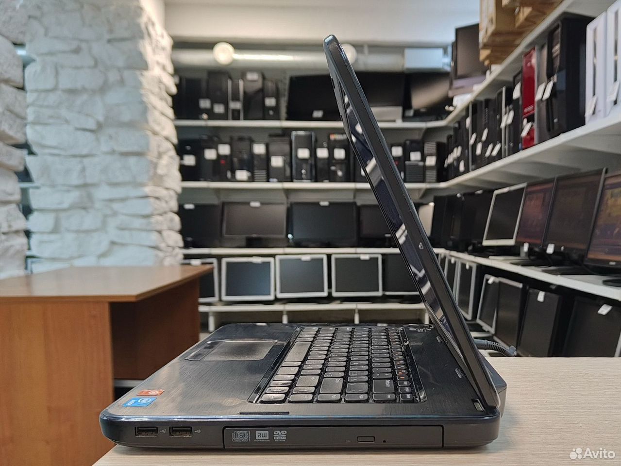 Ноутбук Dell Core i3-2330M/4Gb/500Gb/HD Graphics