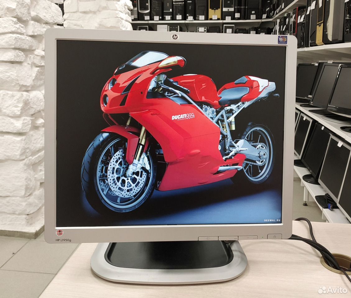 Монитор ЖК HP L1950g, диагональ экрана 19" дюймов