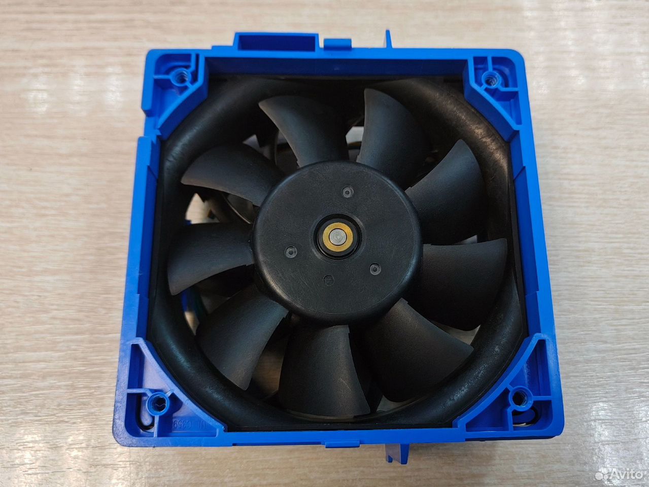 Вентилятор Nidec V34809-35INT9F 12V DC 3.3A 120X38