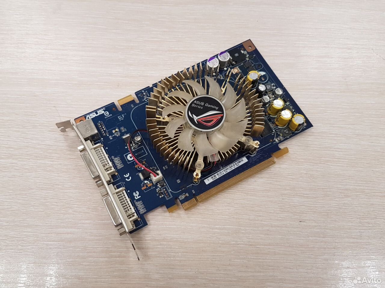 Видеокарта asus GeForce 8600GT, PCI-E