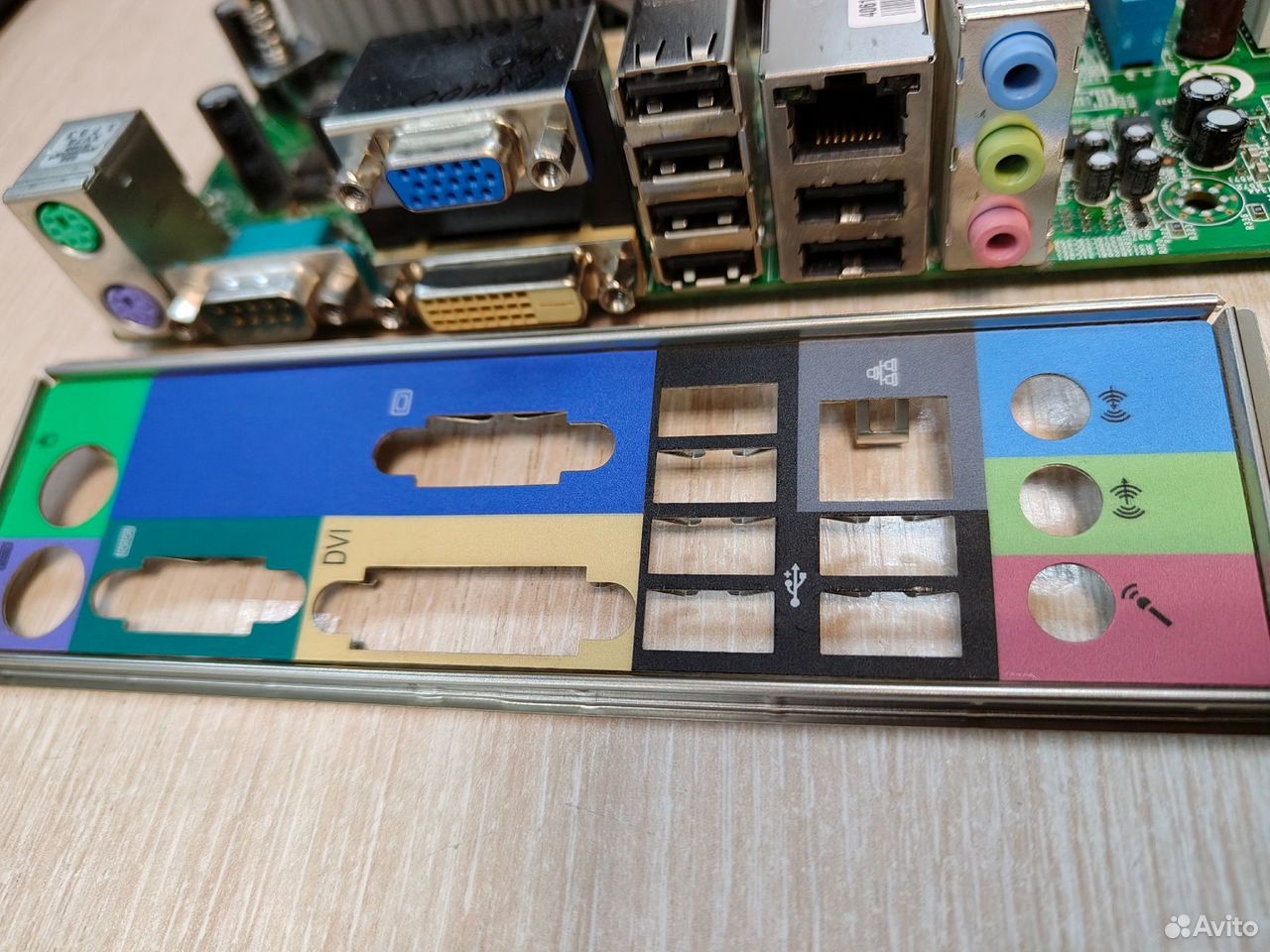 Комплект MB s775 + Core2Duo E8400 + 8Gb DDR3