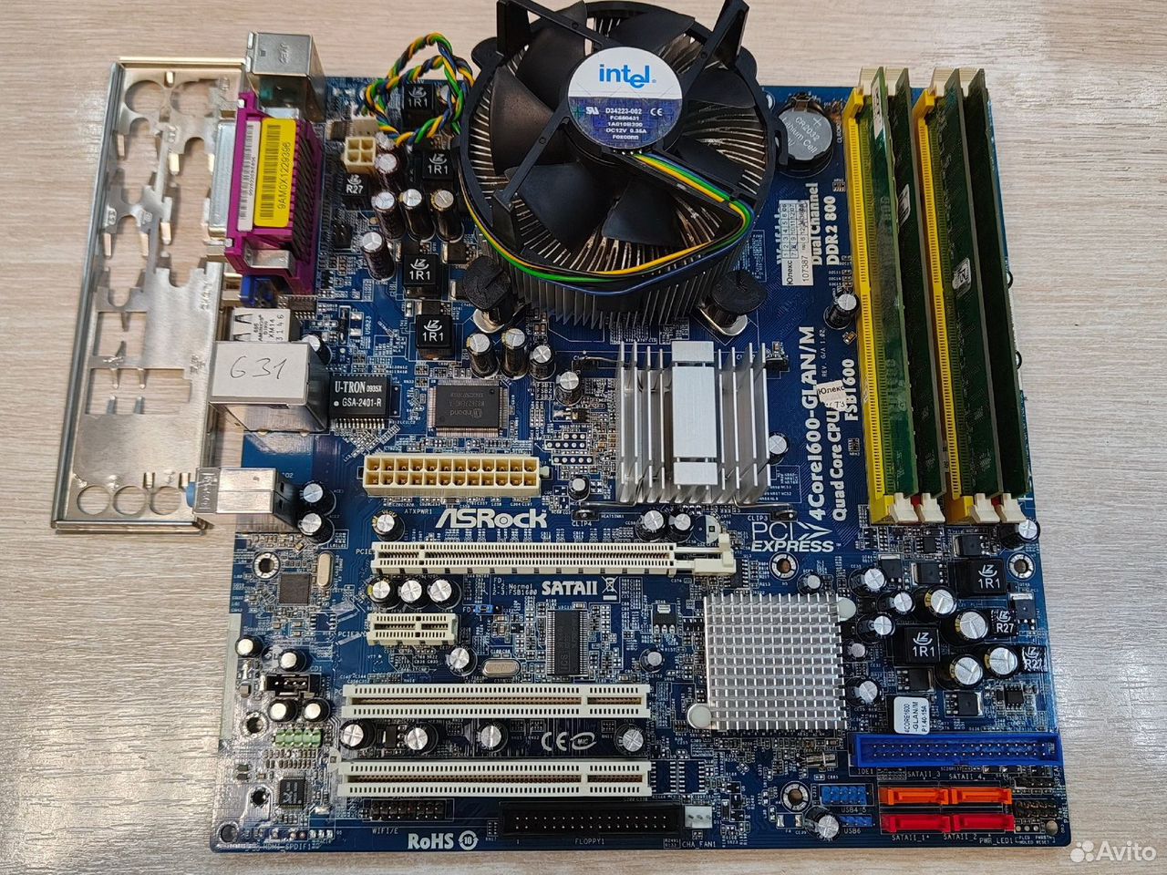 Комплект MB s775 AsRock + Q8200 + 4Gb