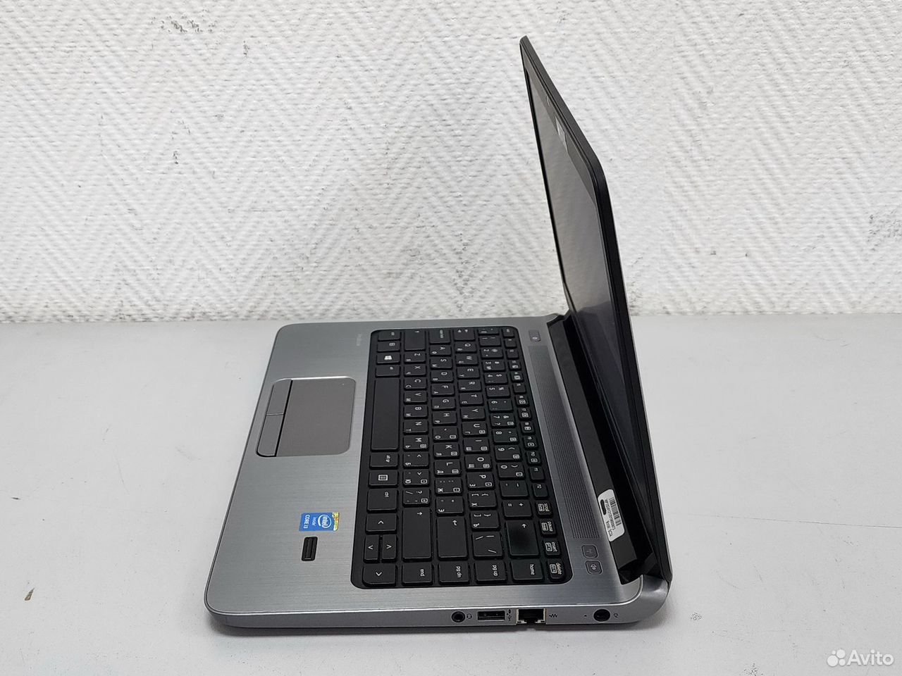 Ноутбук HP Intel i3-4030U/4Gb/SSD 240Gb/HD Graphic