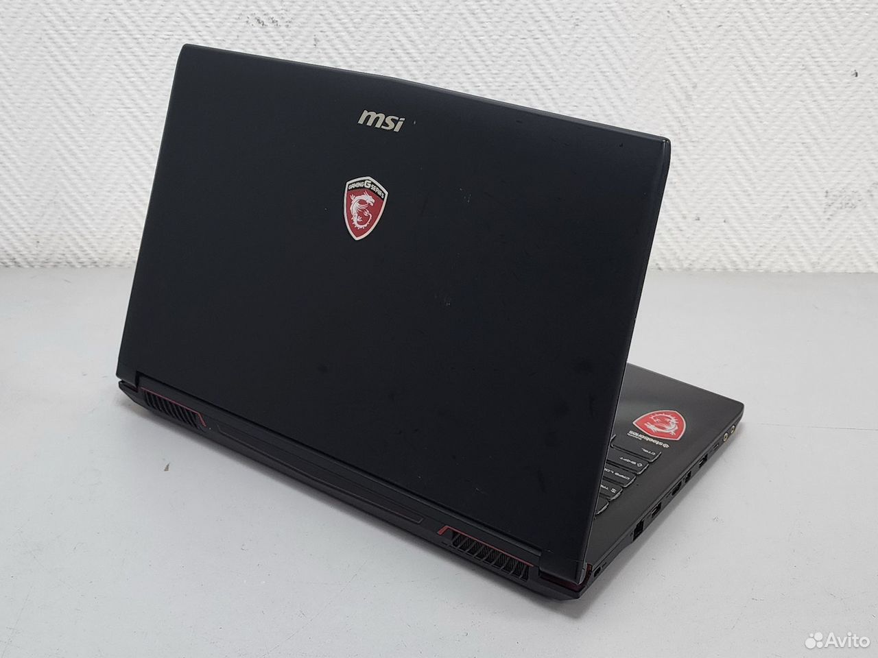 Игровой i7-7700HQ/8Gb/SSD 128Gb+1Tb/GTX 1050/15.6"