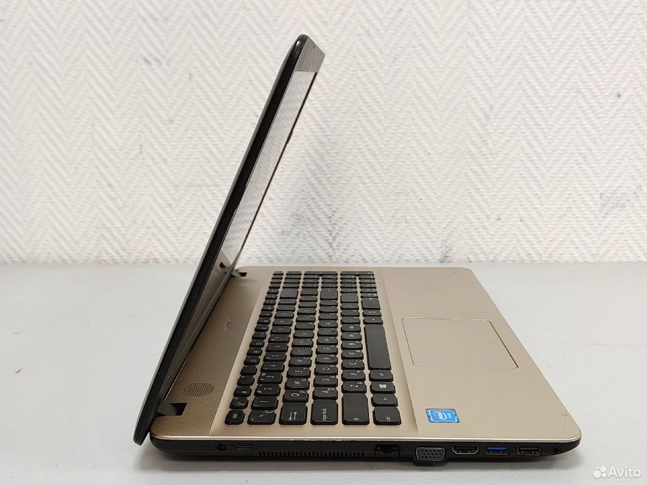 Ноутбук intel N3550/4Gb/SSD 120Gb/HD Graphics 500