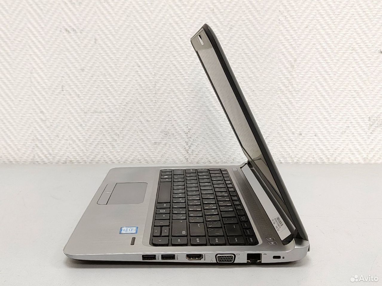 Нотбук HP Core i3-6100U/8Gb/SSD 120Gb/HD Graphics