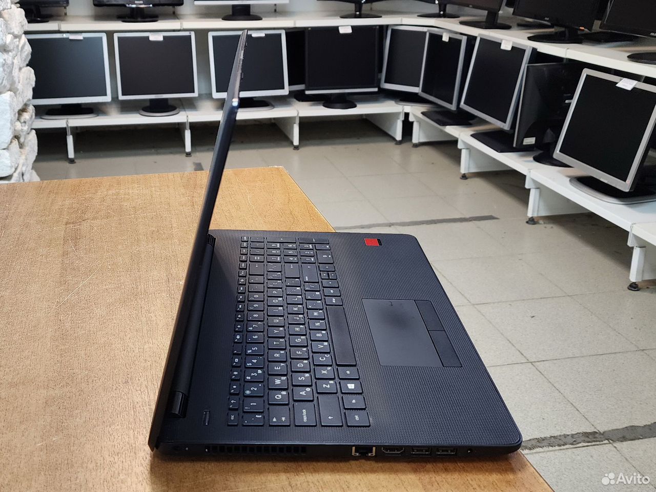 Ноутбук HP AMD A6 9220/DDR4 12Gb/SSD/Radeon/15.6"