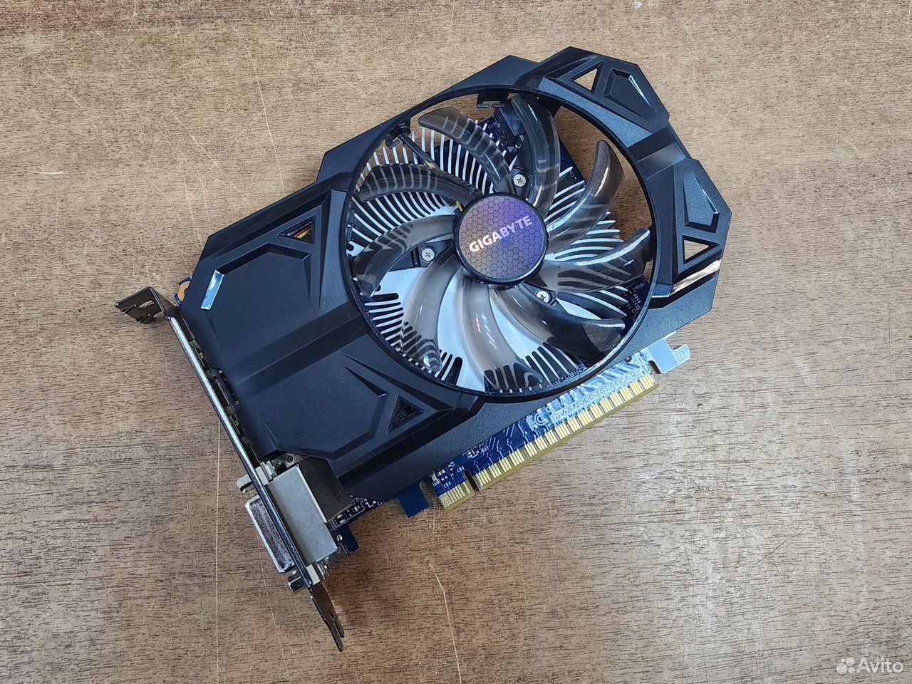 Видеокарта GeFroce GTX 750, 1Gb